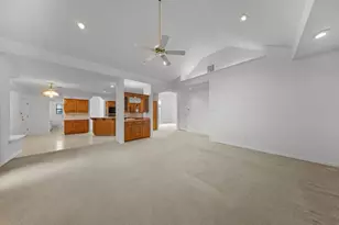 943 Fairway Dr, Duncanville, TX 75137 - Photo 13