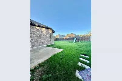 667 Sharpley, Fate, TX 75087 - Photo 9