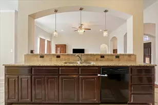 900 Queen Elizabeth Dr, Waco, TX 76657 - Photo 11