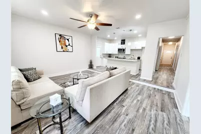 2000 May Street, Fort Worth, TX 76110 - Photo 3