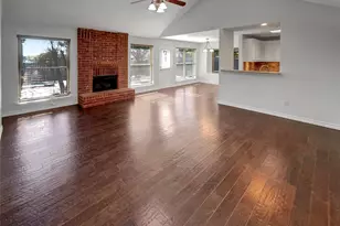 6544 Meadowlark Ln E, Watauga, TX 76148 - Photo 5