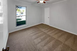 6544 Meadowlark Ln E, Watauga, TX 76148 - Photo 11