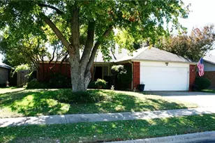 6544 Meadowlark Ln E, Watauga, TX 76148 - Photo 19