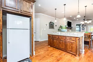 13036 Forest Glen Ln, Balch Springs, TX 75180 - Photo 11