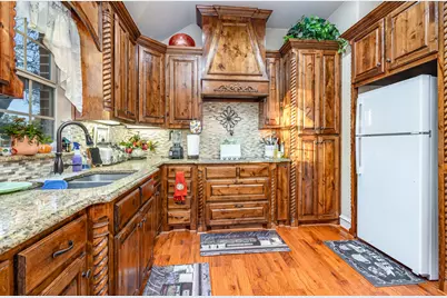 13036 Forest Glen Lane, Balch Springs, TX 75180 - Photo 9