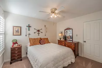 2305 Bridgeton Lane, Bedford, TX 76021 - Photo 15