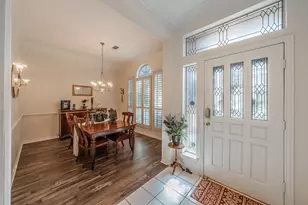 2305 Bridgeton Ln, Bedford, TX 76021 - Photo 5