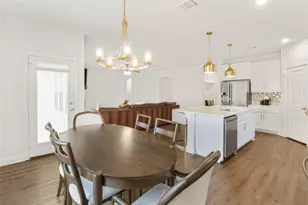 9524 Ocelot Ct, Godley, TX 76044 - Photo 13