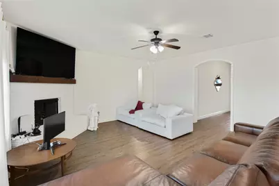 9524 Ocelot Court, Godley, TX 76044 - Photo 7