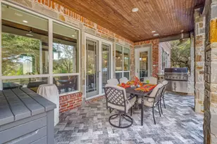 19069 Lakeview Ct, Whitney, TX 76692 - Photo 33