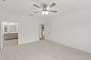 2401 Rams Horn Dr, Waxahachie, TX 75167 - Photo 9