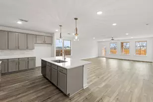 2401 Rams Horn Dr, Waxahachie, TX 75167 - Photo 3