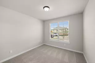 2401 Rams Horn Dr, Waxahachie, TX 75167 - Photo 13