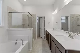 119 Hillview Trl, Decatur, TX 76234 - Photo 5