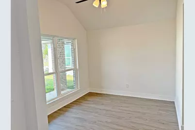 1615 Jones Street, Greenville, TX 75401 - Photo 5