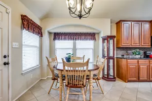 229 Carson Dr, Waxahachie, TX 75167 - Photo 9