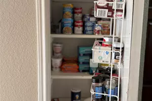 305 N Long Rifle Dr, Fort Worth, TX 76108 - Photo 11