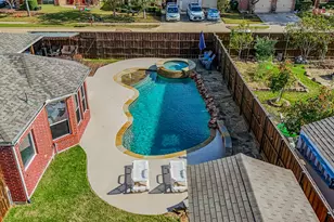 204 Leonard Way, Fate, TX 75087 - Photo 3