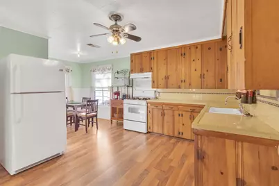 4735 Panola Avenue, Fort Worth, TX 76103 - Photo 7