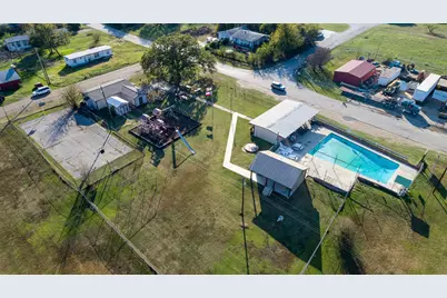 208 Shadowwood Street, Gun Barrel City, TX 75156 - Photo 25