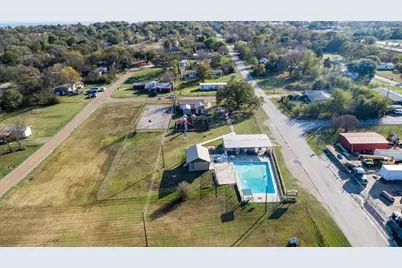 208 Shadowwood Street, Gun Barrel City, TX 75156 - Photo 21