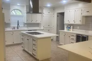 315 S Baker St, Granbury, TX 76048 - Photo 5