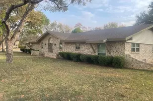 315 S Baker St, Granbury, TX 76048 - Photo 1