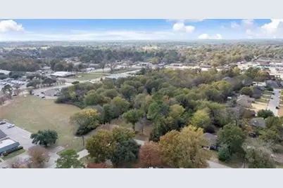 511 Baker Street, Lindale, TX 75771 - Photo 9