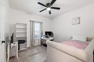 1305 E Highland Rd, Waxahachie, TX 75167 - Photo 17