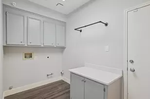 700 Pistachio Cir, Irving, TX 75063 - Photo 21