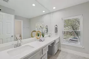 700 Pistachio Cir, Irving, TX 75063 - Photo 23