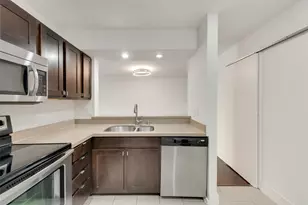 4777 Cedar Springs Rd, Dallas, TX 75219 - Photo 3