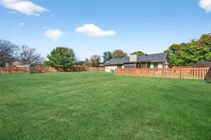 419 W Center St, Whitewright, TX 75491 - Photo 31