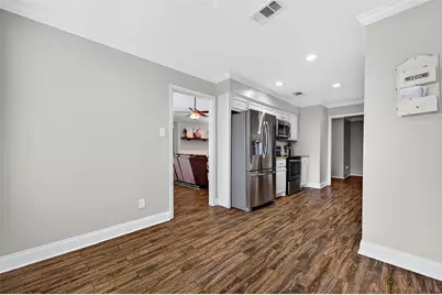 419 W Center Street, Whitewright, TX 75491 - Photo 9