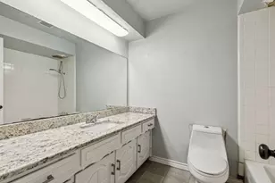 236 Evelyn St, DeSoto, TX 75115 - Photo 19