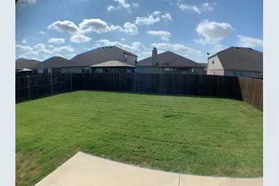 2212 Buelingo Lane, Fort Worth, TX 76131 - Photo 11