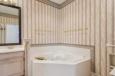 4501 Quincy Lane, Plano, TX 75024 - Photo 29