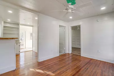 619 W Live Oak Street, Jacksboro, TX 76458 - Photo 37