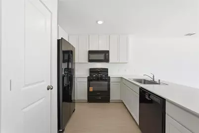 3900 Pontchartrain Parkway, Sherman, TX 75090 - Photo 5