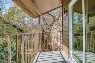 6050 Melody Ln, Dallas, TX 75231 - Photo 25