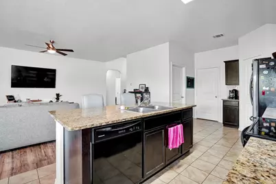 9001 Mossy Creek Lane, Fort Worth, TX 76123 - Photo 11