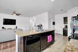 9001 Mossy Creek Ln, Fort Worth, TX 76123 - Photo 11