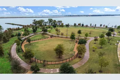 7609 Redondo Drive, Rowlett, TX 75088 - Photo 37