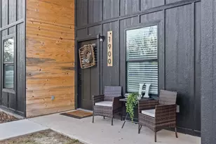 1900 Rosemary St, Greenville, TX 75401 - Photo 5