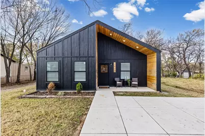 1900 Rosemary Street, Greenville, TX 75401 - Photo 1