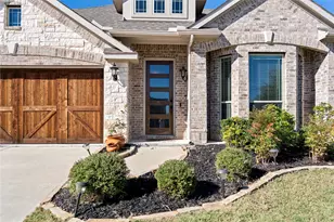 541 Marigold Dr, Midlothian, TX 76065 - Photo 3