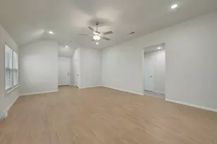 734 Gentle Bird Dr, Lavon, TX 75166 - Photo 9