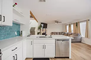 7935 Faithful Trail, Dallas, TX 75237 - Photo 19