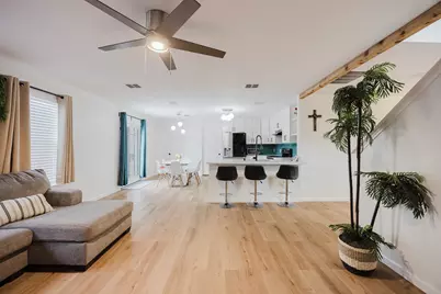 7935 Faithful Trail, Dallas, TX 75237 - Photo 9