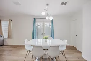 7935 Faithful Trail, Dallas, TX 75237 - Photo 15